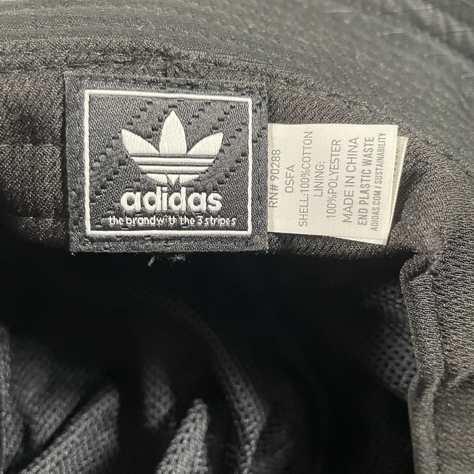 Adidas Utility 2.0 Boonie Bucket Hat NWT OSFA Black Zip Pocket Graphic Logo thumbnail 3