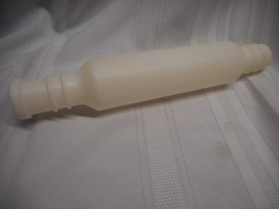 VTG Rolling Pin Tupperware White Plastic Fill n Chill ice water 15'' dough roller