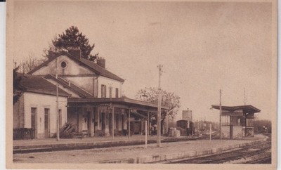  Postcard/Postcards - MONTIER EN DER - La Gare 
