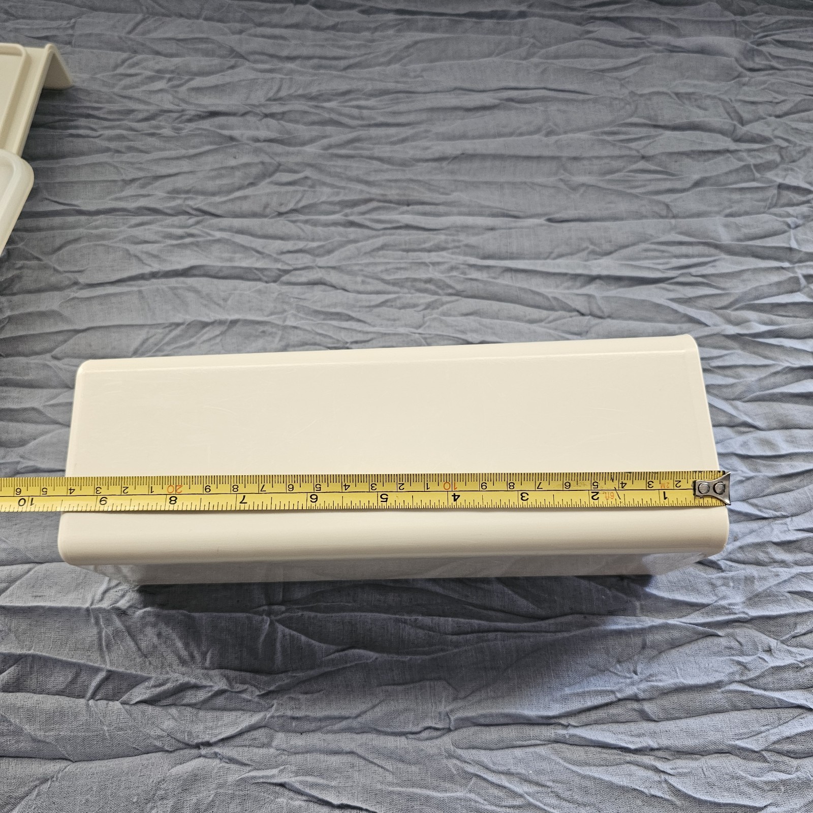 Vintage Tupperware Cheese Block/Cracker Container Lid 1696-6 Beige w/ 1697-3 Lid