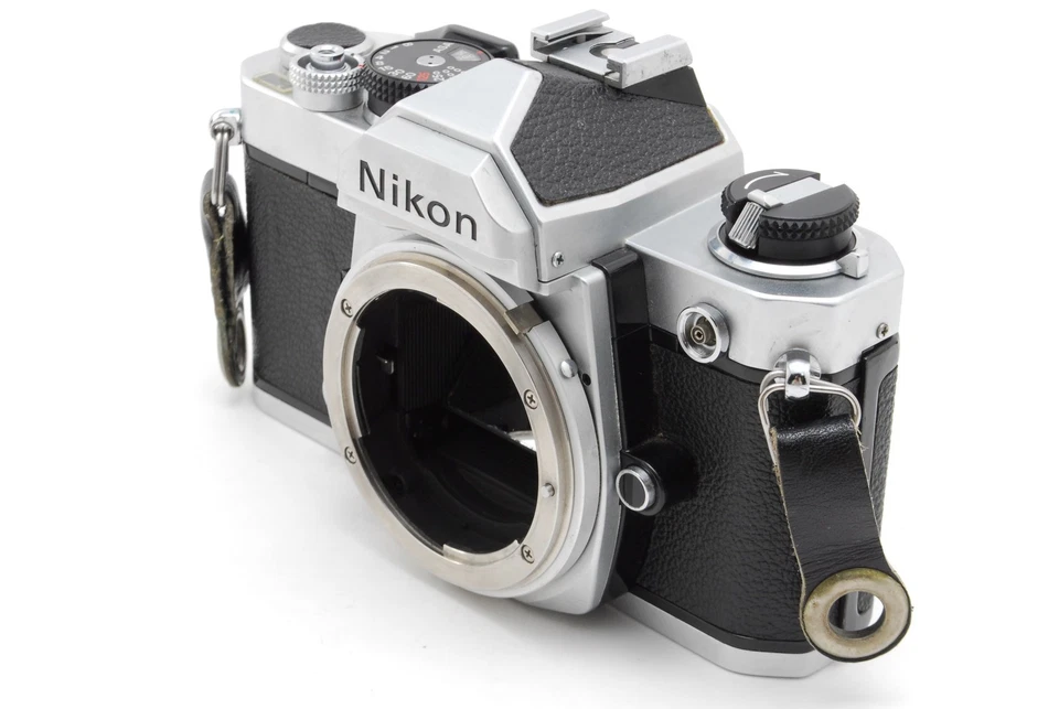 【N MINT+++】Nikon FM 35mm SLR Film Camera Ai 50mm f/1.8 Lens - Image 3 of 4