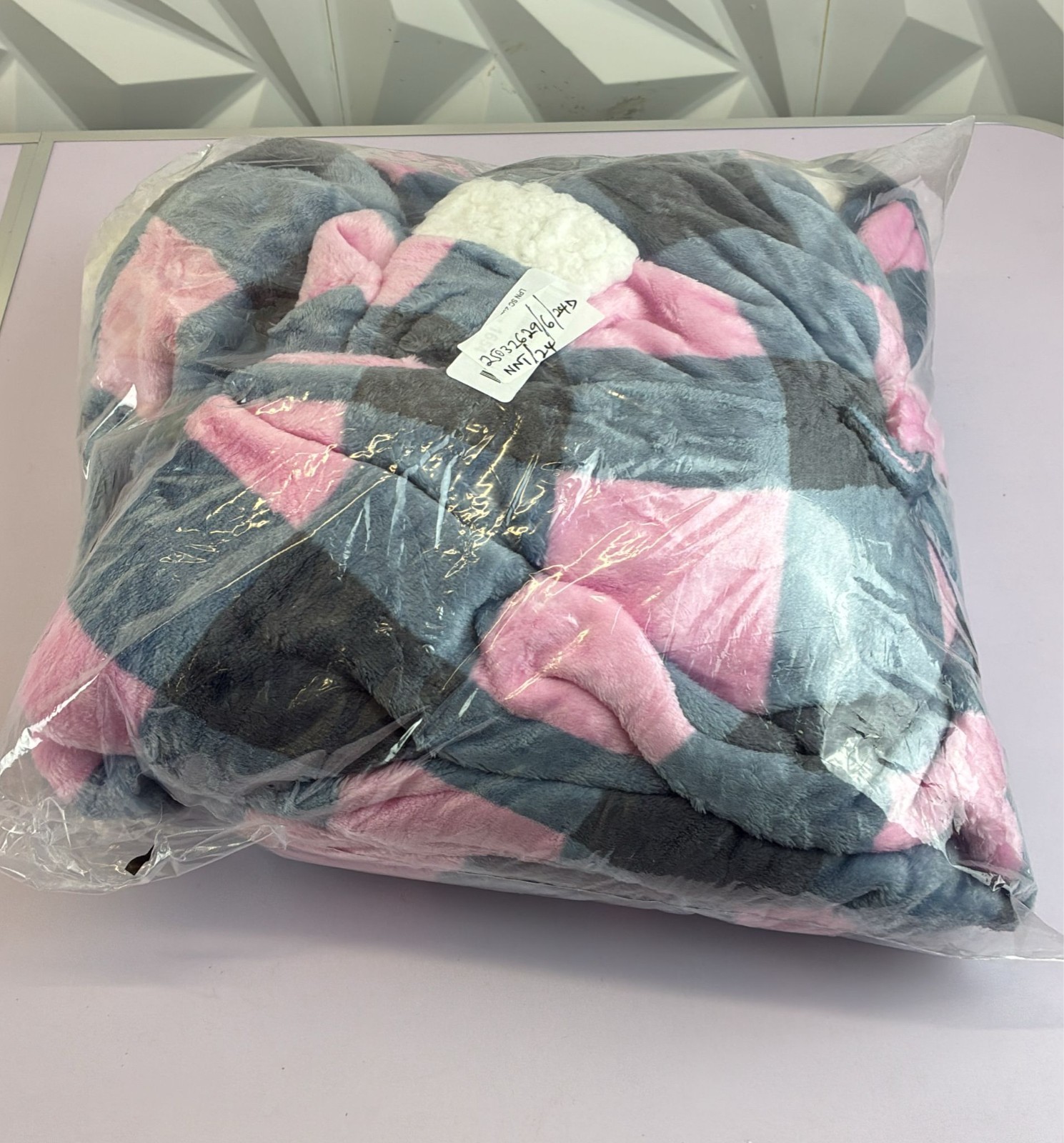 Cozy Hooded Plush Fleece Bathrobe - Soft One Size Loungewear image 2