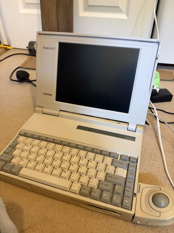 Toshiba T4800CT Laptop