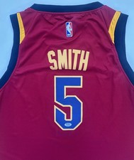 2022 Leaf Autographed Jersey Multi-Sport Edition Memorabilia 17