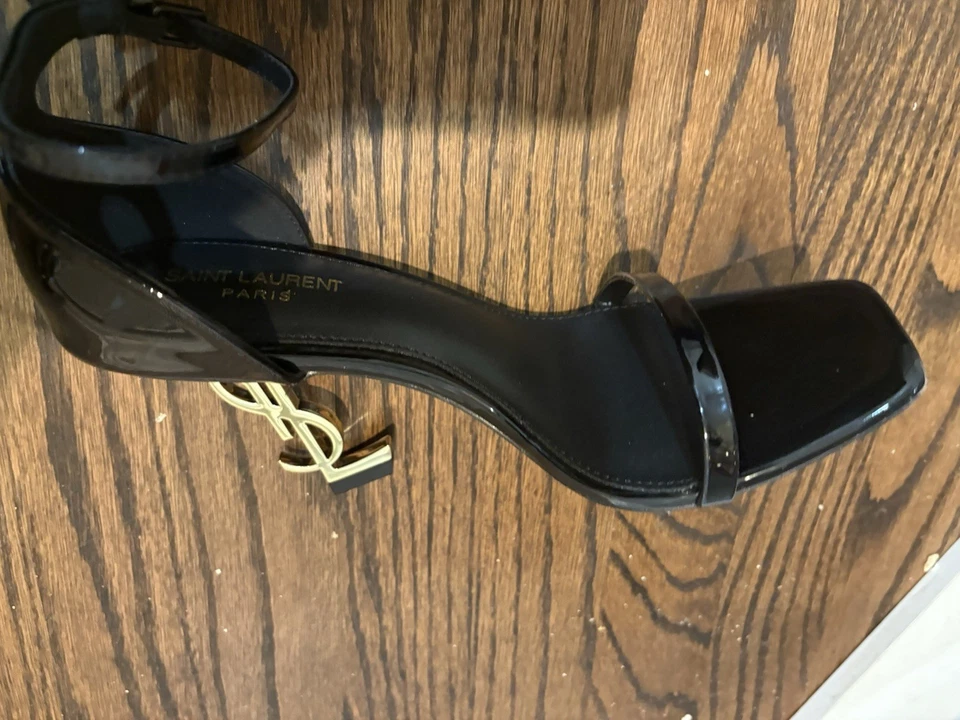 Salto Ysl 8,5 - Imagem 4 de 4