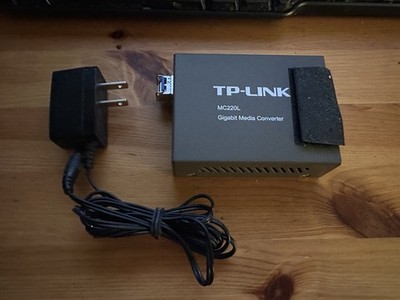 TP-Link MC220L Gigabit Ethernet Media Converter With Power Adapter