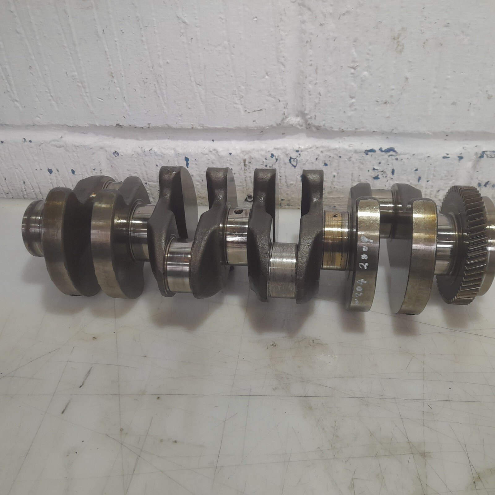 Mercedes C Class W204 2.2 CDI 2011 651 Crankshaft A6510301901 Crank