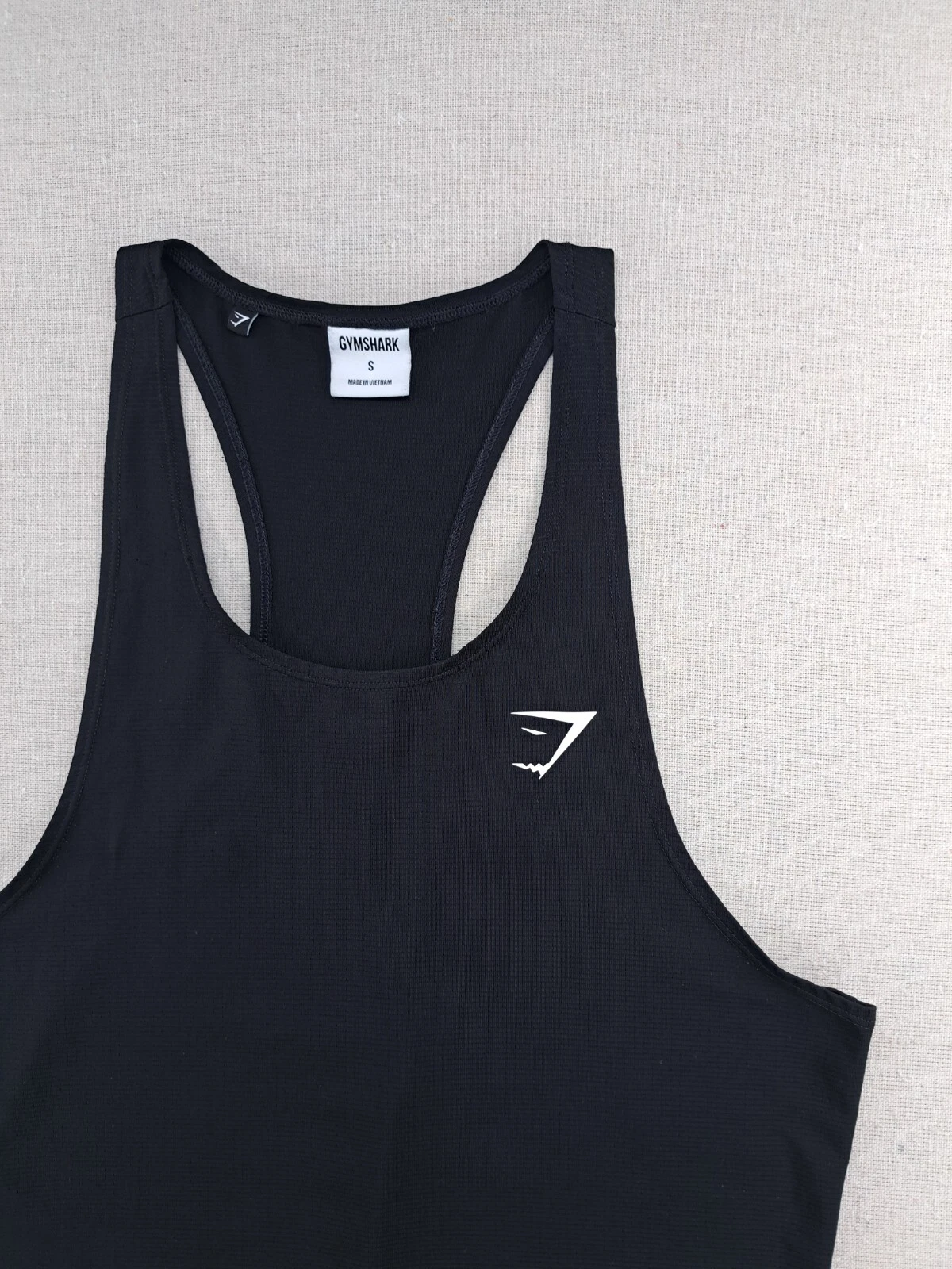 gymshark critical stringer stretch performance tank-top