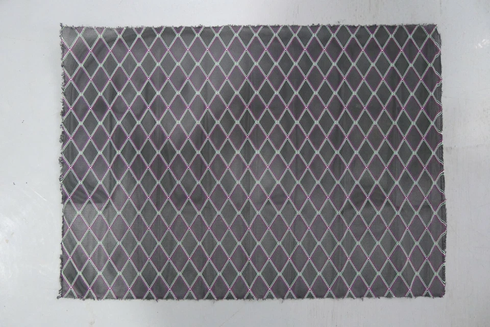 28''x20'' Diamond Grill Cloth Fabric Black & Red/White/Green For Dumble VOX Etc - Image 4 of 4
