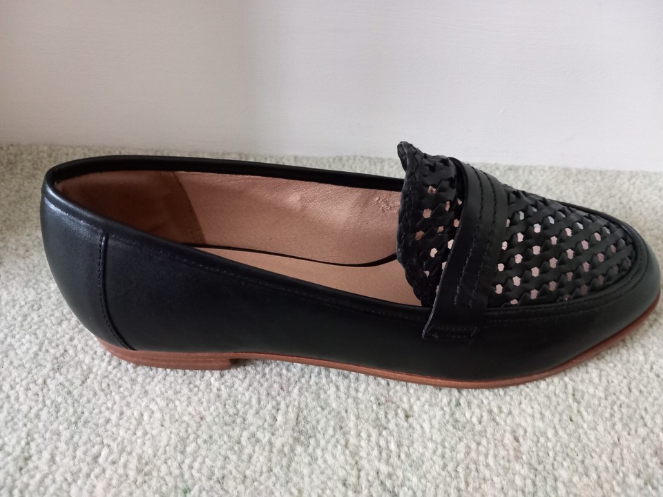 Ladies flat shoes / loafers Next shoes black leather size 40 / 6