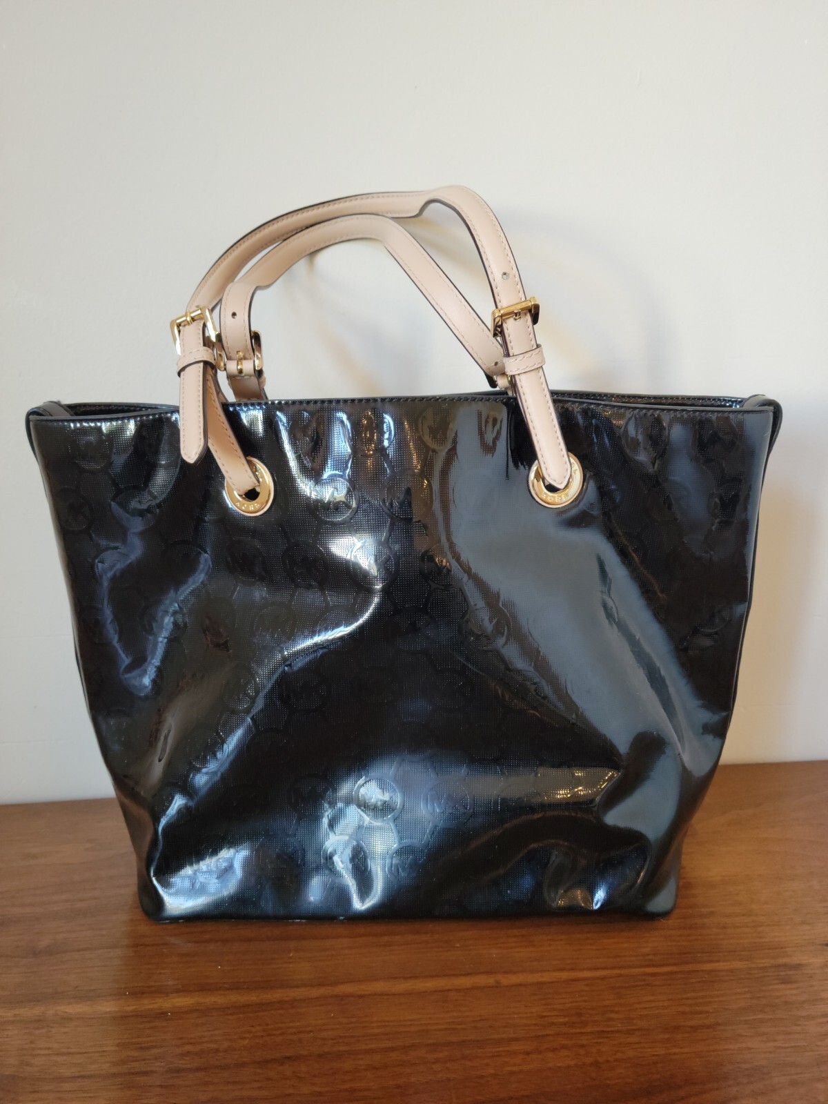 michael kors glossy tote
