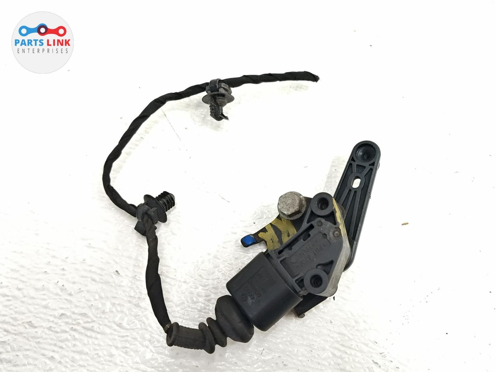 Bentley Bentayga Speed 2017-2020 Rear Right Ride height sensor