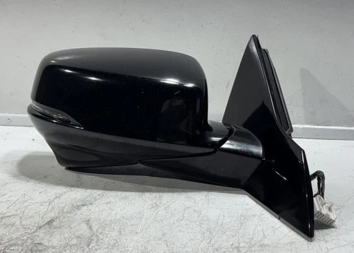 2013 - 2017 HONDA ACCORD SEDAN RIGHT PASSENGER SIDE MIRROR W/ CAMERA NH731P OEM
