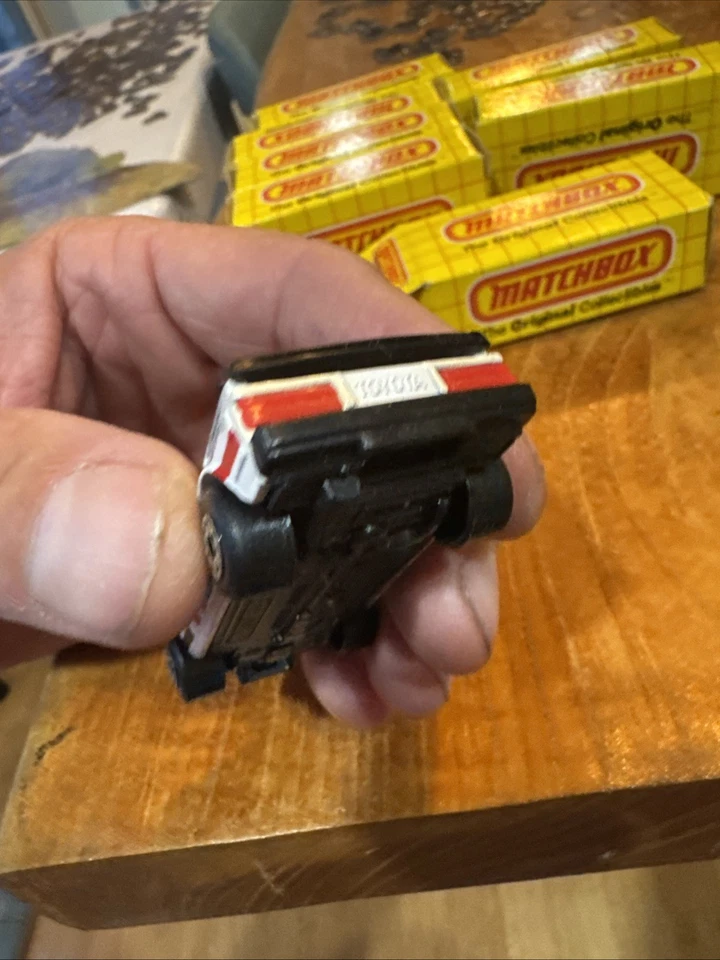 New Old Stock 1980s Vintage Matchbox MB39 Toyota Supra Diecast Model Car NOS 7pc - Image 4 of 4