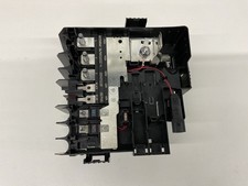 2020-2023 Silverado Sierra 2500 Duramax Battery Distribution Fuse Block 85015810