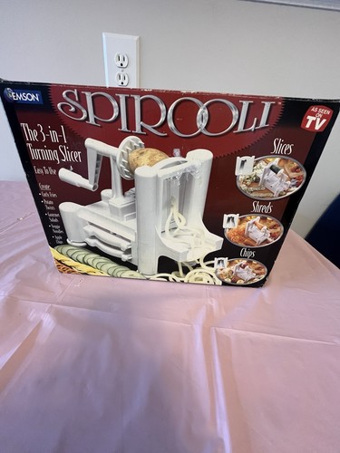 Emson Spirooli 3-in-1 Counter Top Spiralizer White w/ Interchangeable Blades