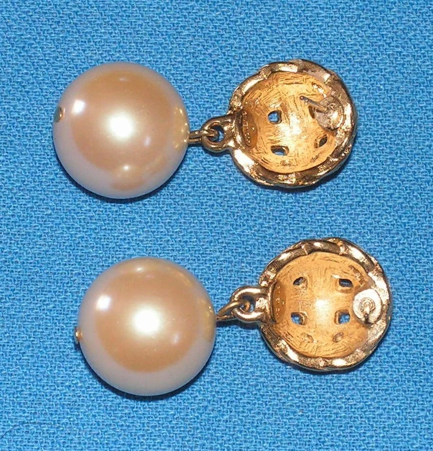  Vintage 70's Givenchy Gold Tone Metal / Glass Pearl Drop Earrings - Signed  - Image 4 of 4