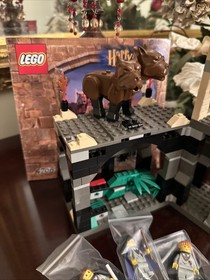 LEGO 4706 Harry Potter Hogwarts Castle Set 100% Complete W/ Manual Retired 2012