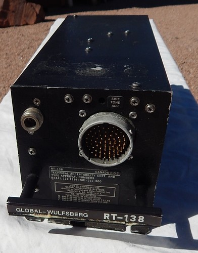 Global Wulfsberg RT-138 UHF Hi Band Flex Com FM Transceiver - Picture 2 of 4