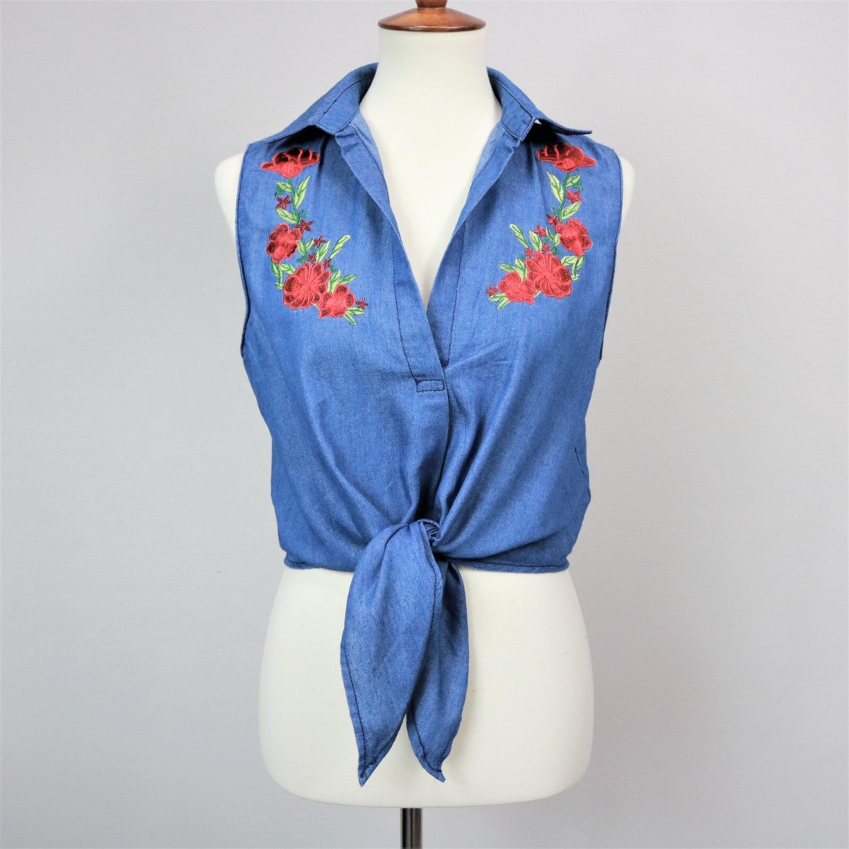 【deres】blooming embroidery blouse Dream Weaver Embroidered Blouse | Social + Co Boutique