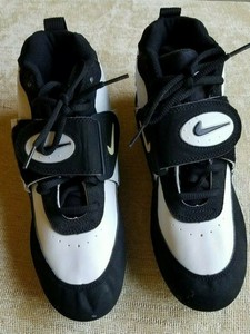 nike football cleats with removable spikes