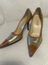 Dolce & Gabbana VTG Ladies Gold & Light Brown Emb Leather 3” Stilettos 7.5/37.5