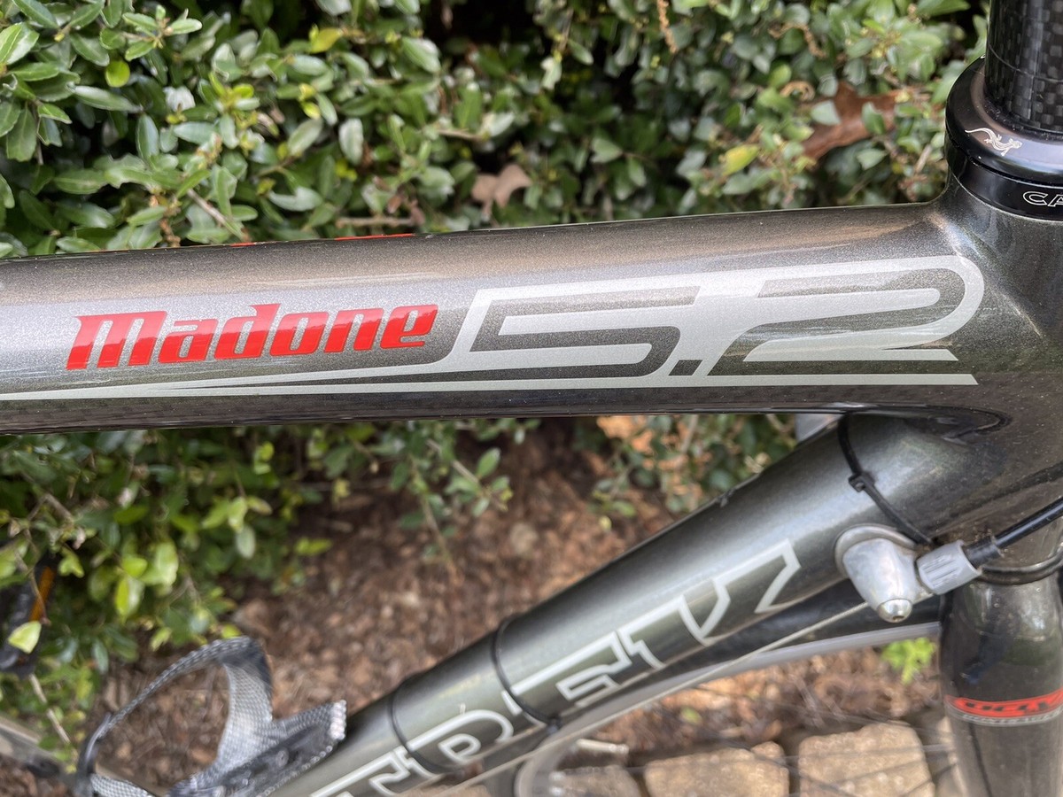 Trek Madone 5.2 carbon fiber road bike 56 Cm - Large | eBay Trek Madone 5.2 carbon fiber road bike 56 Cm - Large | eBay