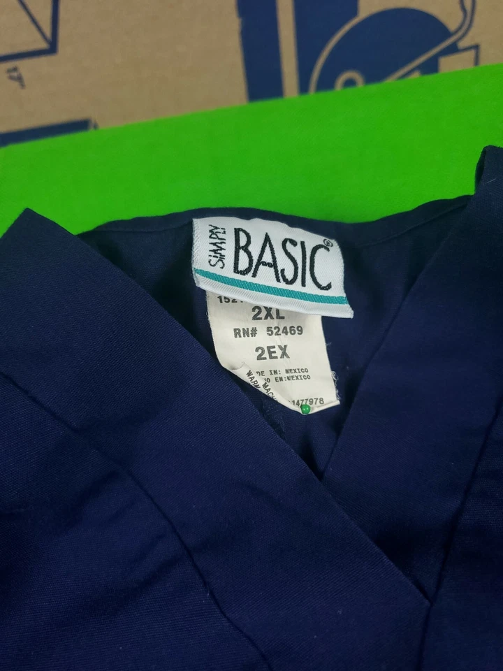 Simply Basic dark blue women's scrub top size 2XL - Image 2 of 4