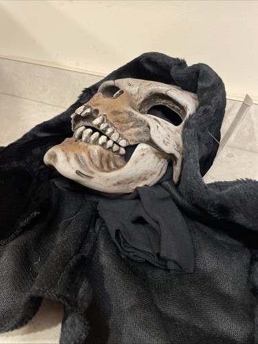 Máscara bucal móvil para adultos Zagone Studios hecha a mano “Grim Reaper” - Imagen 3 de 5