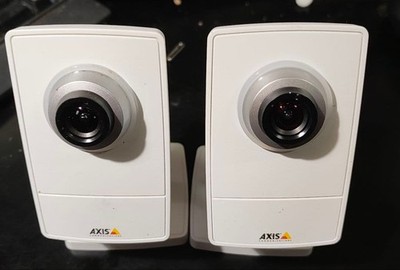 AXIS M1014 Network Camera 2-Set LAN Cable, Wi-Fi Connection Power cable included