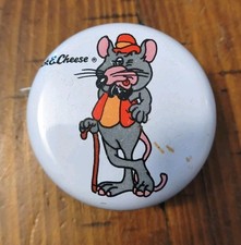 Rare Vtg. Chuck E. Cheese Mouse Character White Metal 2" Yo-Yo Toy