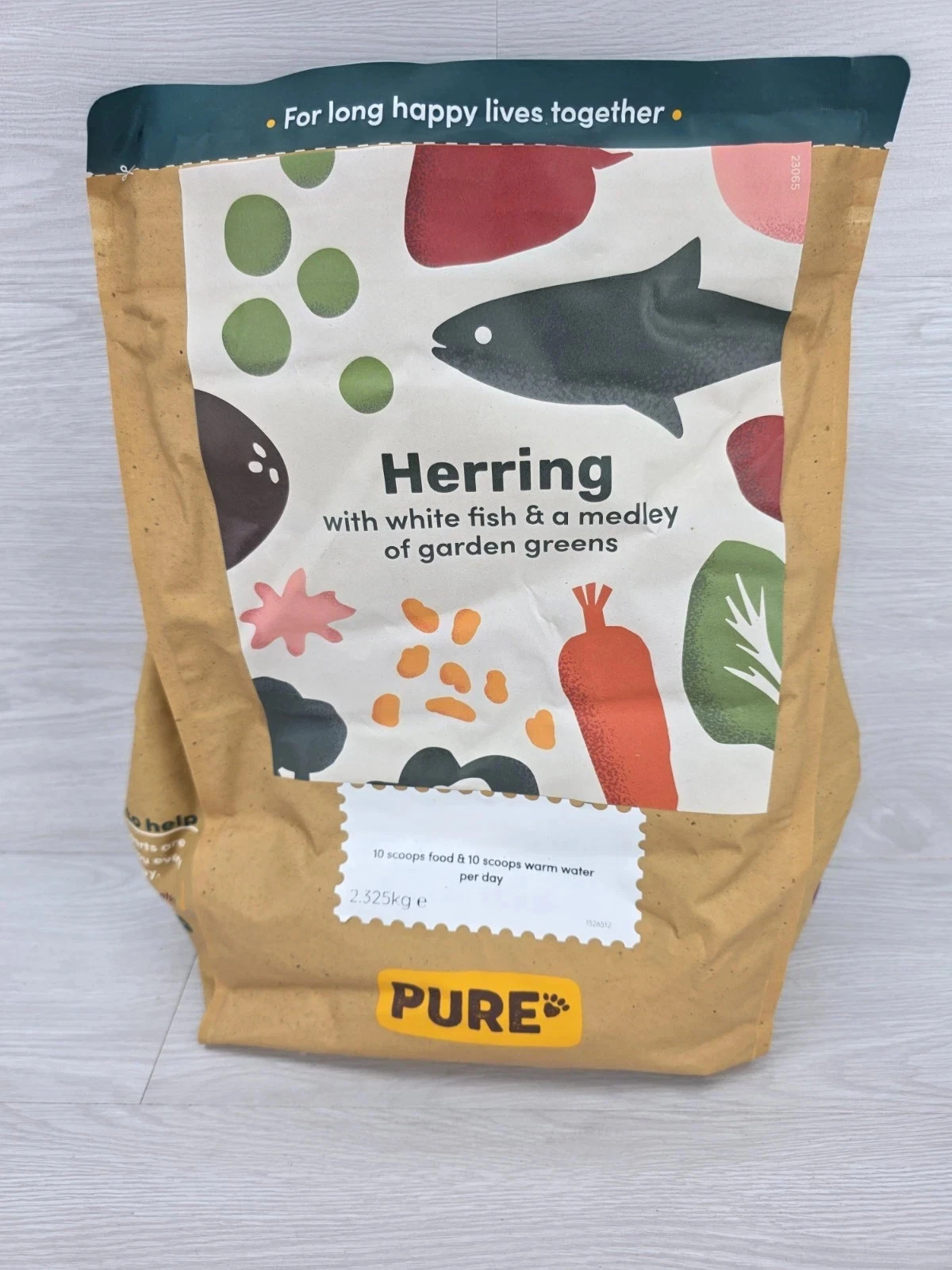 Pure Pet Dog Food Herring White Fish Garden Greens 2.325 kg 28/12/2026 NEW 2.3