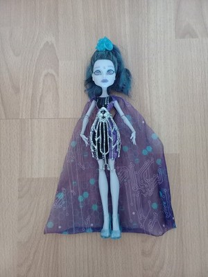 Monster High Elle Eedee Boo York Puppe