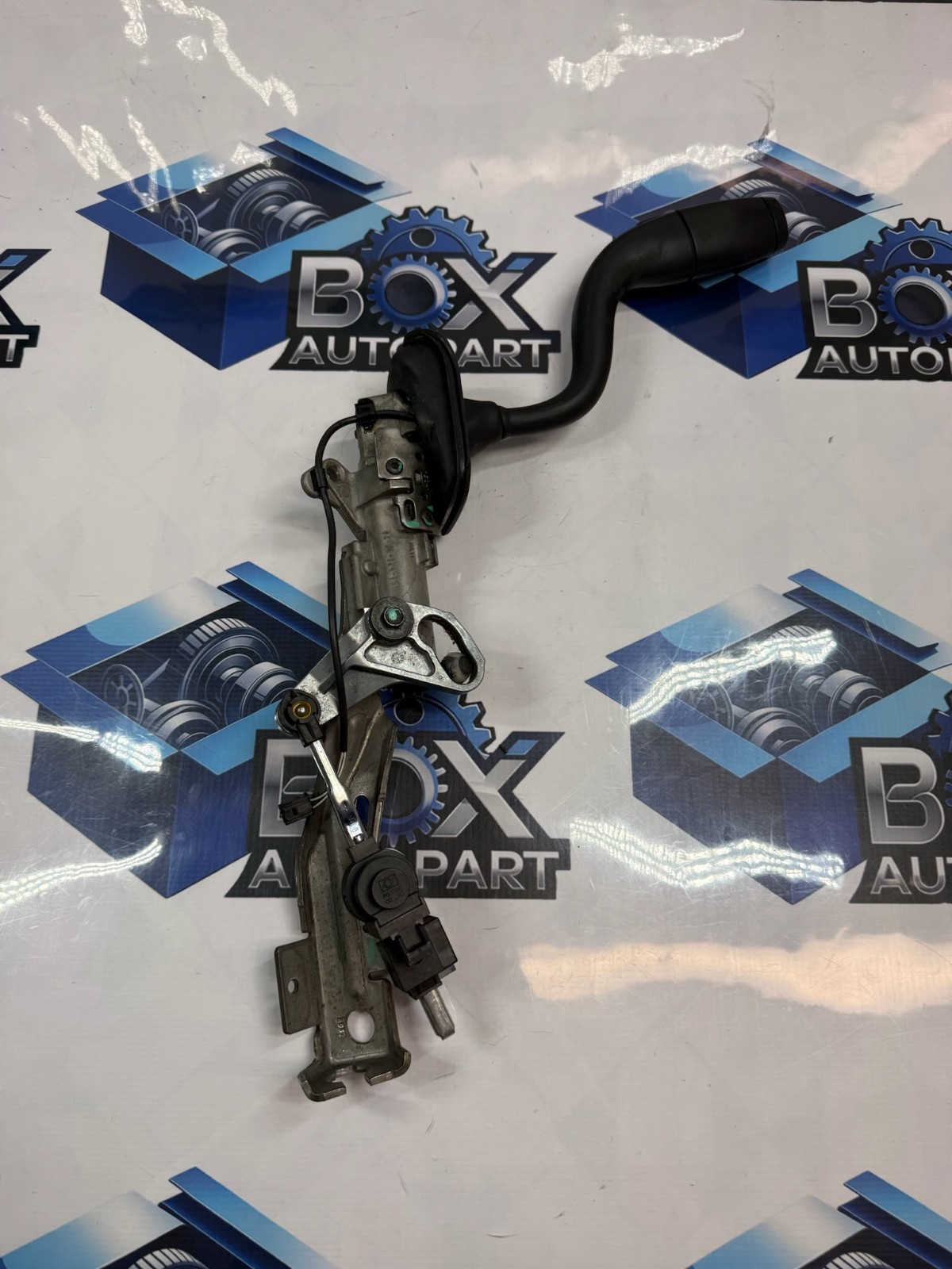 2014-2020 CHEVROLET SILVERADO TRANSMISSION GEAR SHIFTER LEVER 26101349 OEM