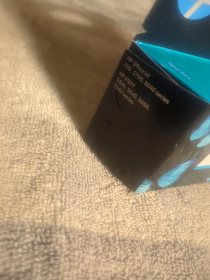 New Genuine HP Combo 62 Black Tri Color Ink Cartridges Exp. 12/26, Blk 04/27 Tri - Image 4 of 4