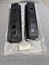 Small Block Chevrolet Valve Cover Set - 1986 Up New