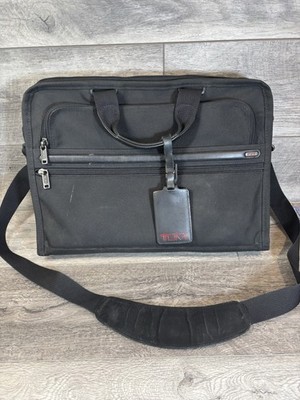 TUMI Balistic 18'' Black Nylon Computer Laptop Shoulder Strap Breifcase 26111D4
