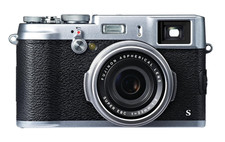Fujifilm X100S Silver 16.3MP APS-C 23mm F2 Compact Digital Camera Point & Shoot