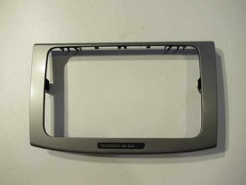 VW Passat B6 3C Radio Navigation Blende Rahmen 3C0858069M Original