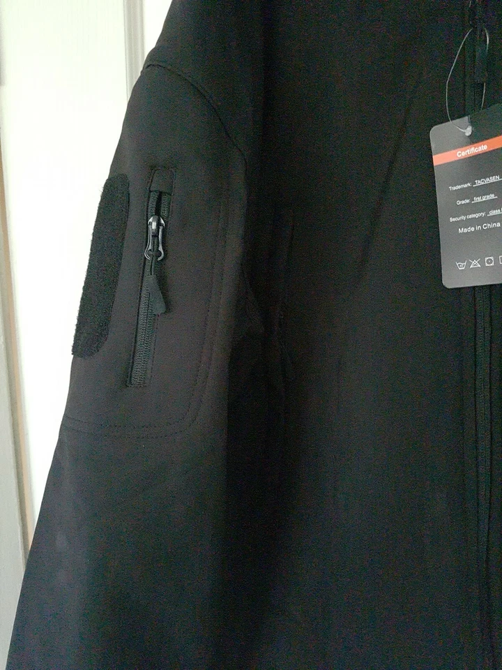 MENS JACKET TACVASEN BLACK OUTDOOR JACKET Grade 1 SIZE XL - Image 3 of 4