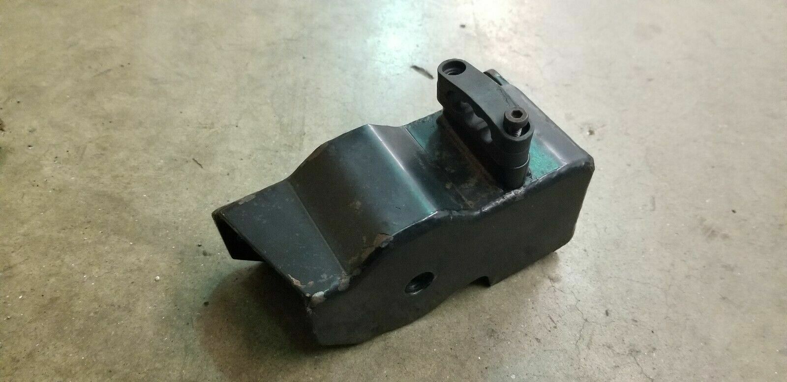 LAMBORGHINI MURCIELAGO GEARBOX SUPPORT BRACKET MOUNT E-GEAR OEM 086399213B