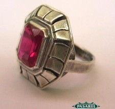 Elegant Sterling Silver Ring Israel 1970s