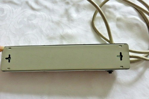 QVS Netzschutz E115193 Schutzanzeige 6 Steckdosen mit Leitungsschutzschalter - Bild 5 von 10