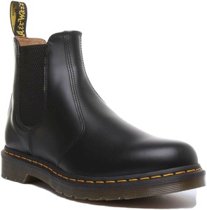 dr martens chelsea boots size 3