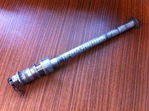 Steckachse hinten Achse vom Hinterrad Kawasaki GPX 600 R