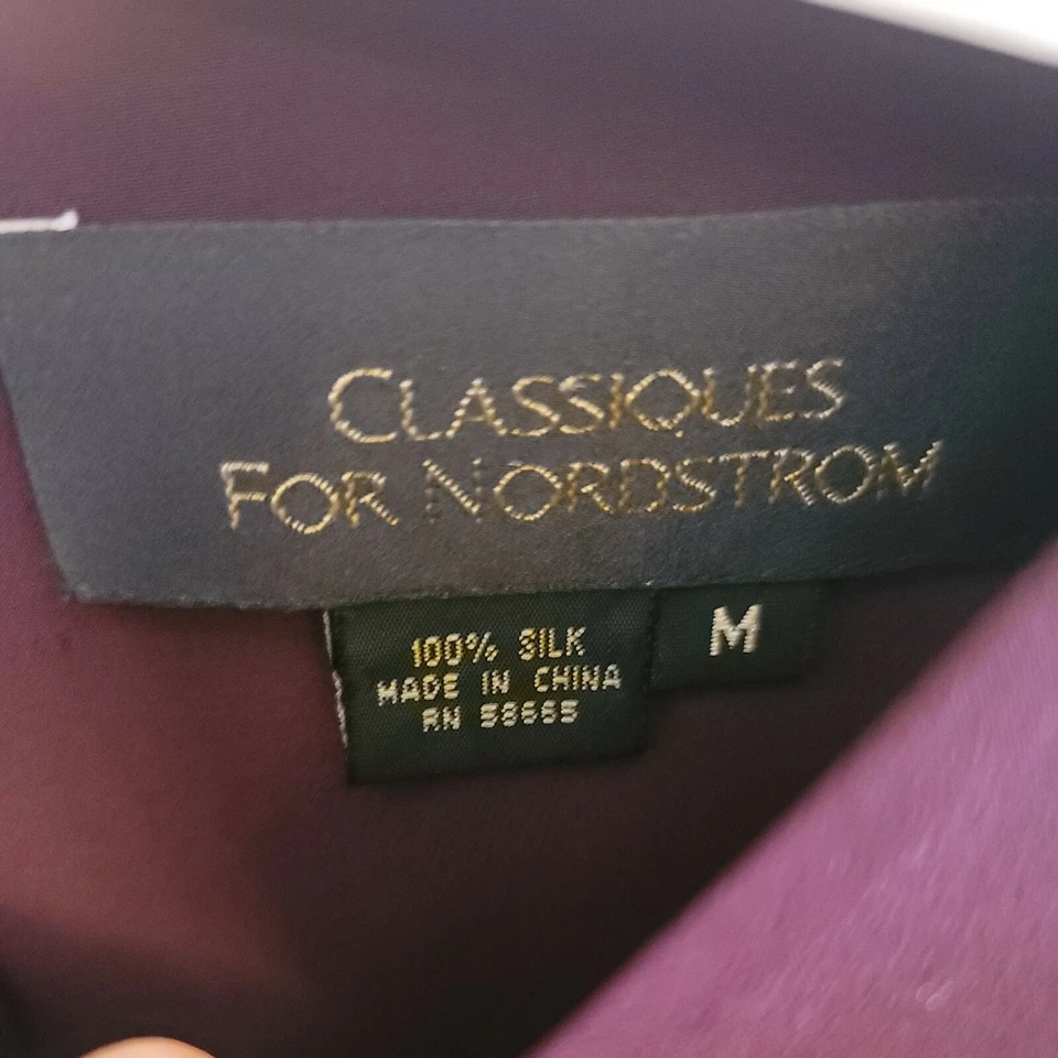Blusa Nordstrom Classiques 100% Seda Borgoña Botón Trasero Mediana Foto 2 de 3