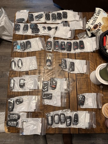 Chevy, Gmc , Toyota, And All. Brand New OEM Key Fobs. Going Out Of Bus. Deal