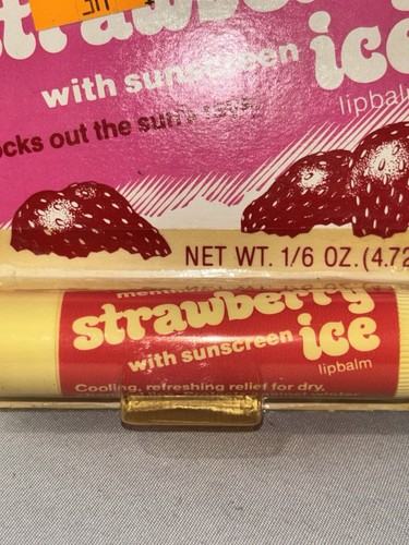 Vintage Mentholatum Strawberry Ice Lippenbalsam versiegelt mit Sonnencreme 4,72 g Neu in Verpackung - Bild 2 von 8