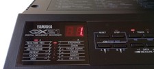 Yamaha QX21 Digital Sequence Recorder - Excellent - Fully Tested + 2 MIDI Cables