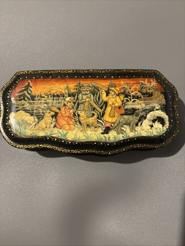 Authentic Russian Lacquer Box "Hunting Dawns" Signed Mikhailova Kholui Village